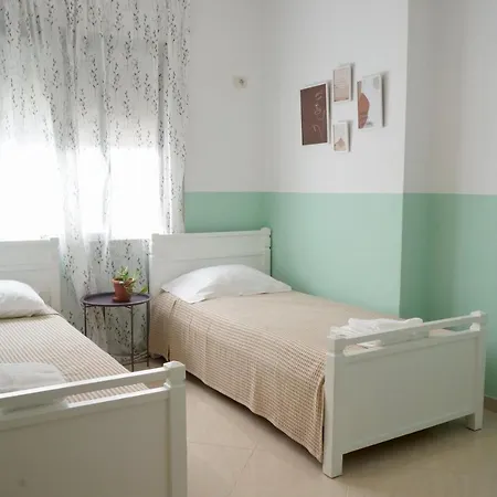 Lovely 2 Bedroom With Free Parking * Wlora