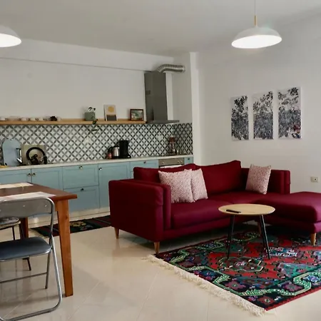 Lovely 2 Bedroom With Free Parking Vlore