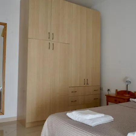 Apartament Lovely 2 Bedroom With Free Parking Wlora